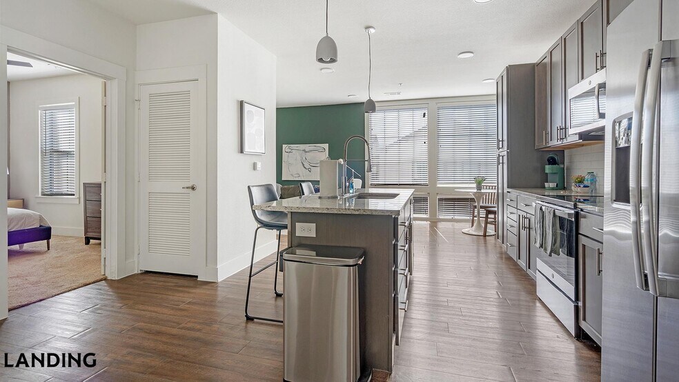 Building Photo - 20915 Wilderness Oak