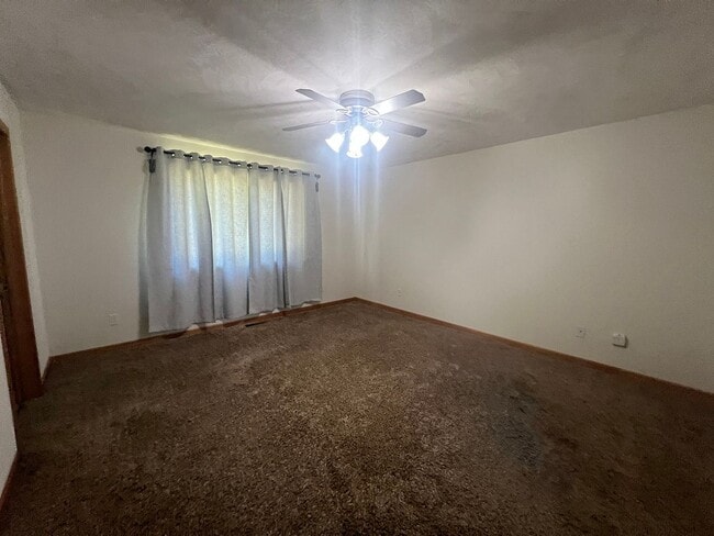 Building Photo - 1770 Pacific Ridge Ln