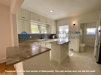 Building Photo - 1366 Glenmare St