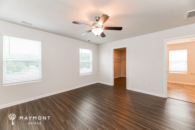 Building Photo - 376 Augustine Dr