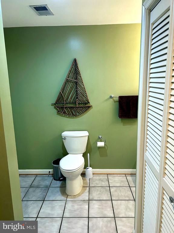 Building Photo - 7413 Clifton Quarry Dr