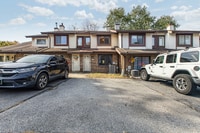 Building Photo - 4920 S Tupelo Turn