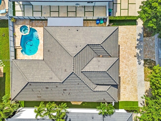 Building Photo - 14813 NW 87th Pl