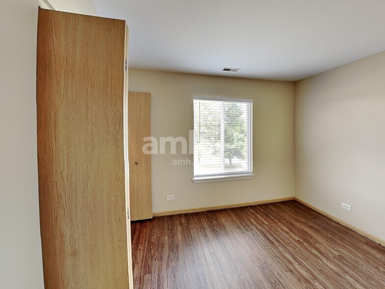 Building Photo - 4133 Hoffman St