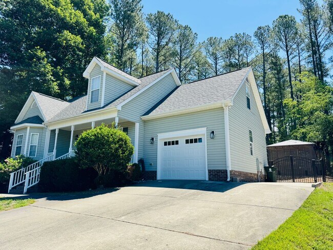 Building Photo - Fully Furnished Home Available In Creedmoor - Inground Pool and More