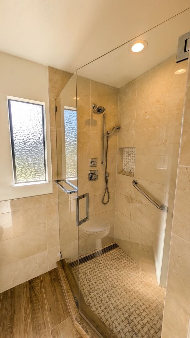 Building Photo - Modern Alameda Townhouse with Resort Style Amenities