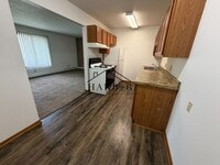 Building Photo - Cute and Cozy 1 Bedroom