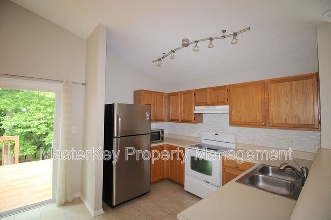 Building Photo - 132 Evening Star Dr