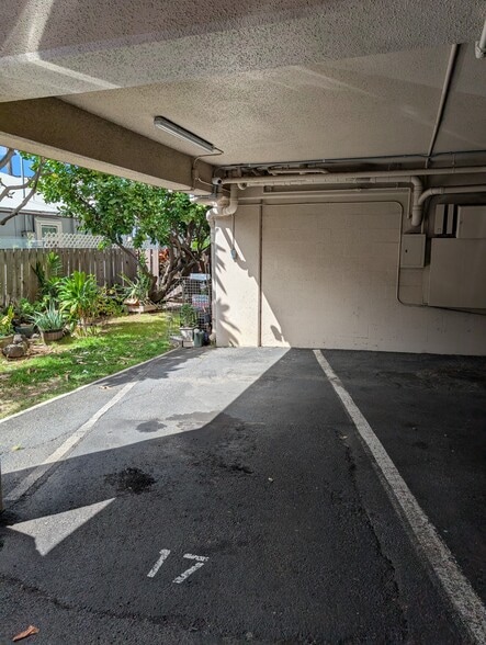 Building Photo - 1129 Rycroft St