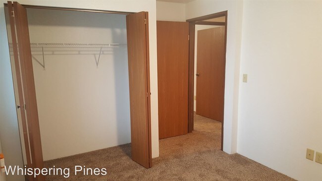 Building Photo - 107-225 Turtle Creek Dr