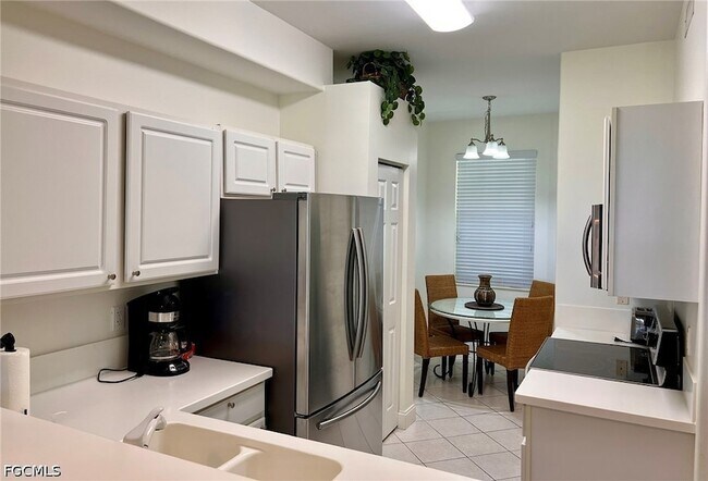 Building Photo - 14531 Sherbrook Pl
