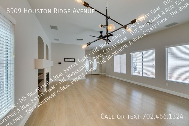 Building Photo - 8909 Houston Ridge Ave