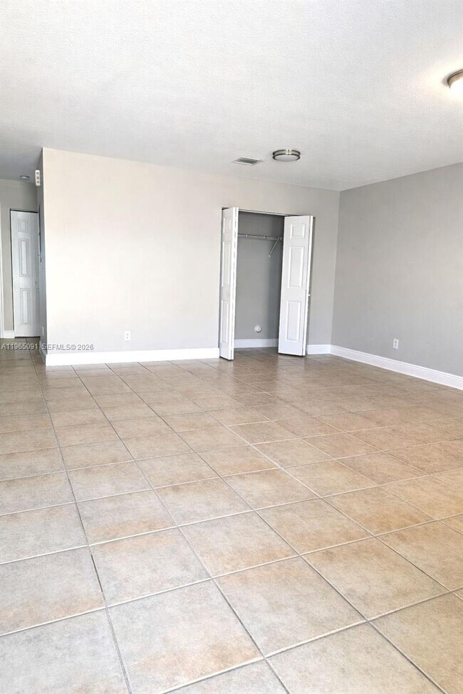 Building Photo - 2309 Liberty St