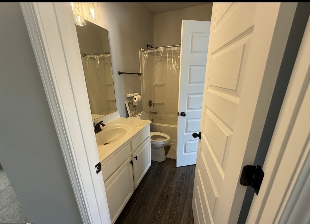 Building Photo - 310 Savannah Dr