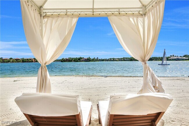 Building Photo - 10160 Bellavista Cir