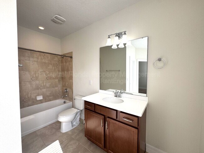 Building Photo - 13334 Bovet Ave