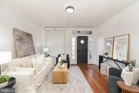 Building Photo - 3822 6th St