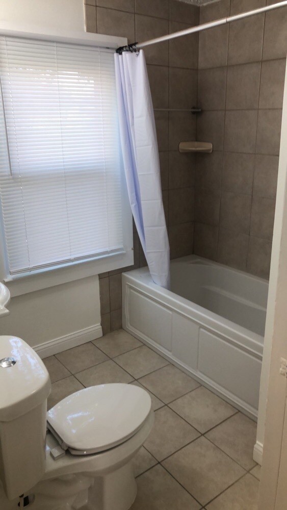 Building Photo - 211 Hadley Ave