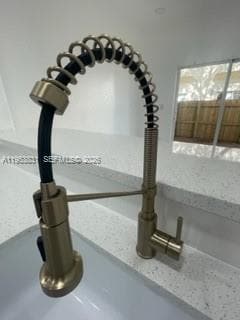 Building Photo - 1651 SE 28th Ct