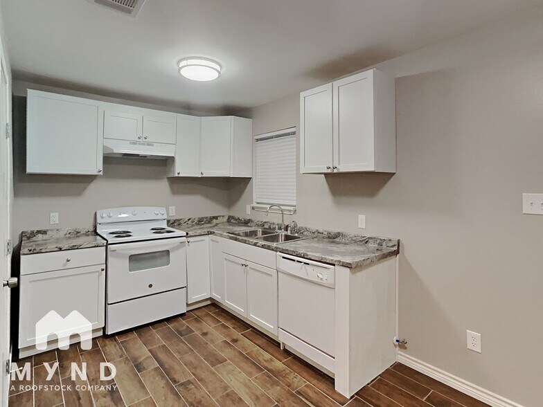 Building Photo - 509 Cynisca St