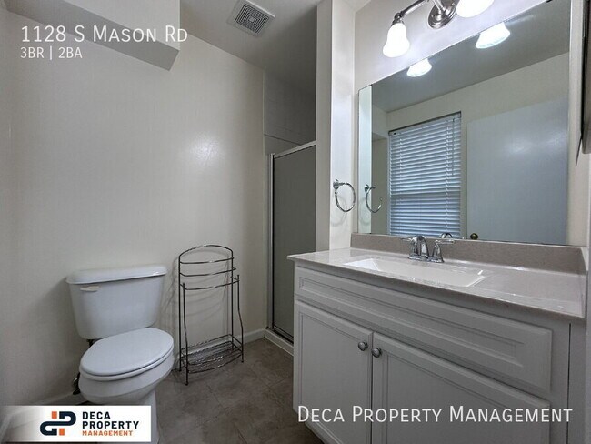 Building Photo - 1128 S Mason Rd