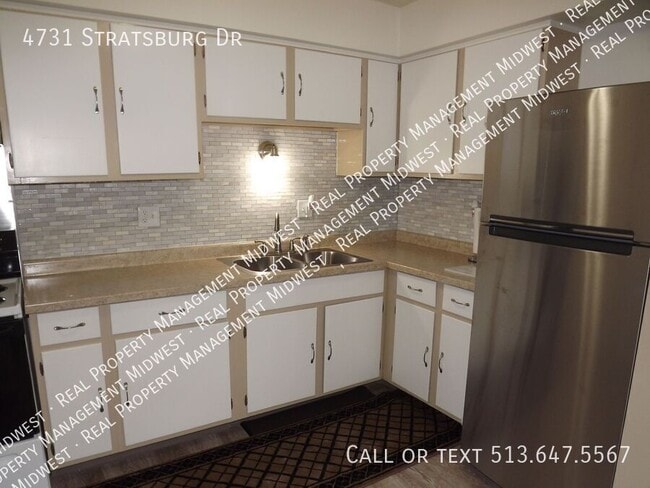 Building Photo - 4731 Stratsburg Dr