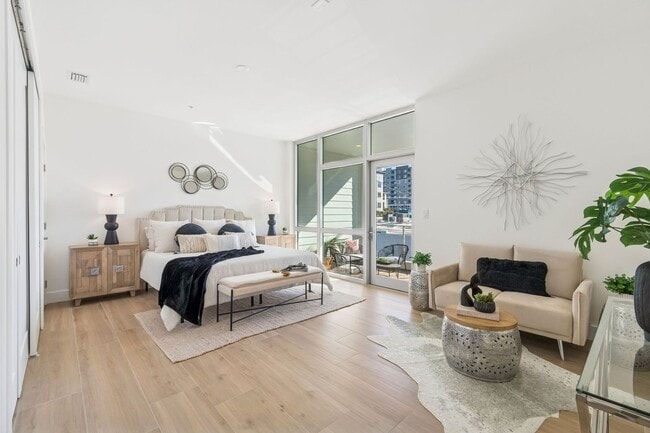 Building Photo - 1343 4th St