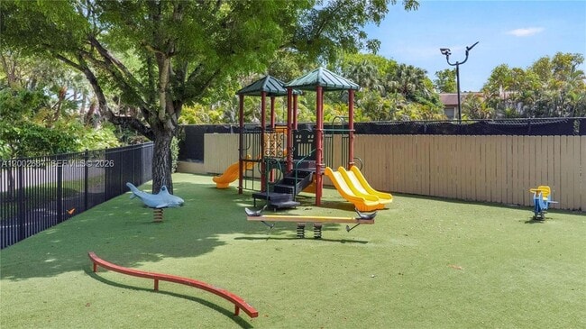 Building Photo - 3505 Torremolinos Ave