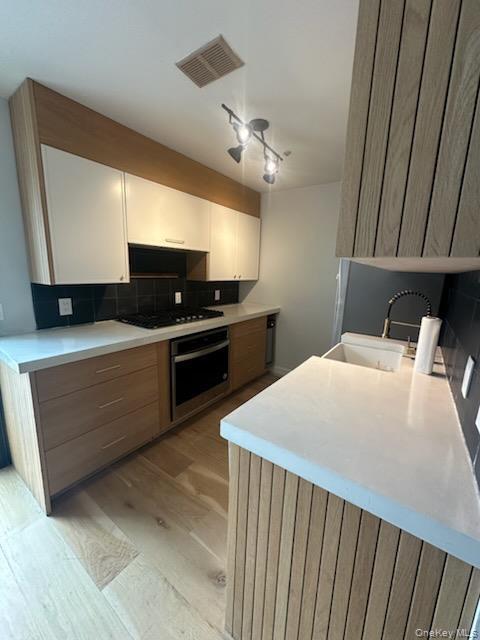 Building Photo - 255 Homestead Village Dr