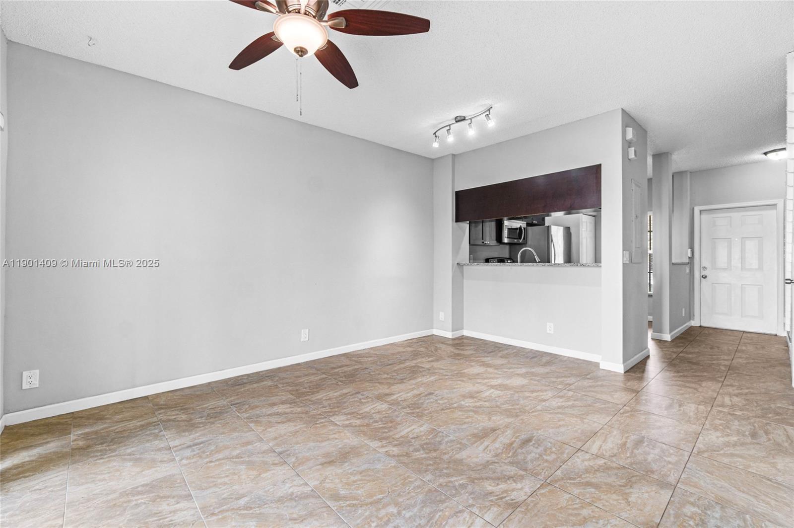 Building Photo - 4990 Palmbrooke Cir