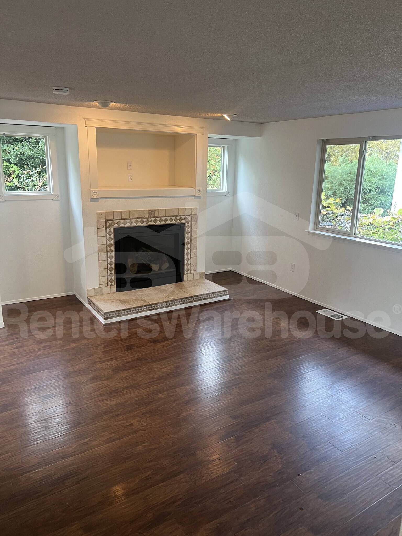 Building Photo - 4143 22nd Ave SW