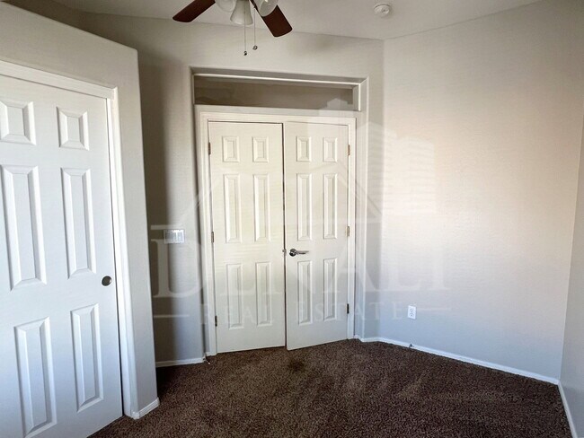 Building Photo - 7347 W Millerton Way