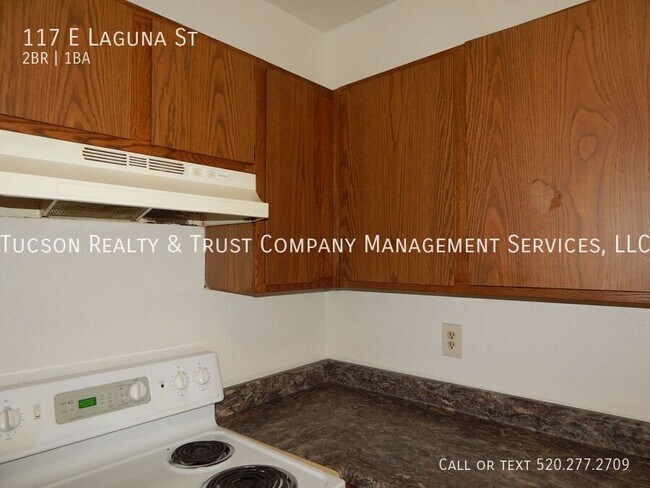 Building Photo - 117 E Laguna St