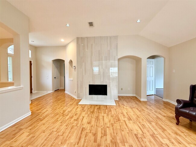 Building Photo - 11514 Hills Bridge Ln