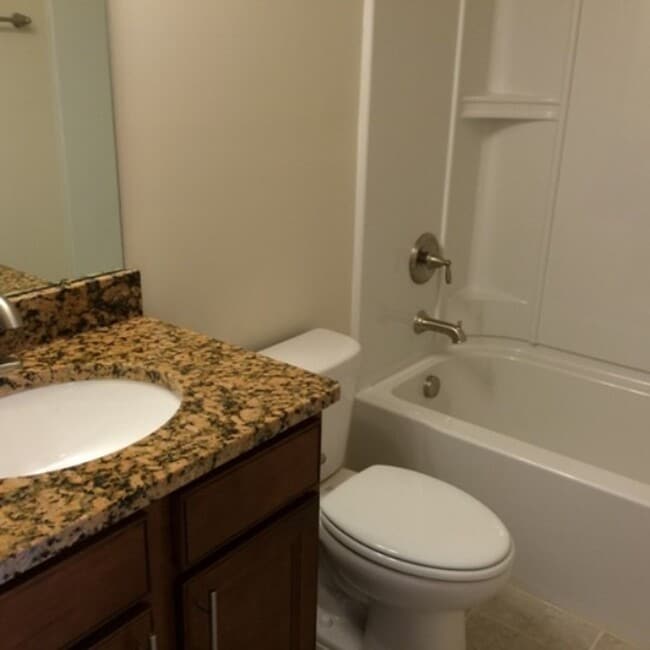 Building Photo - 111 Tuftin Dr