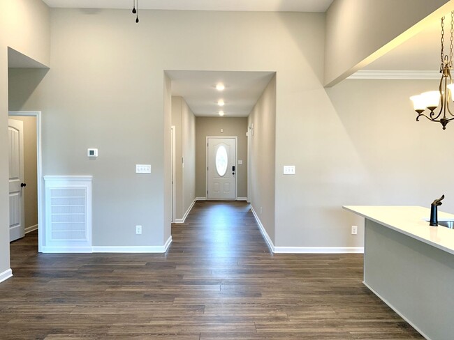 Building Photo - 421 Ayden Ln