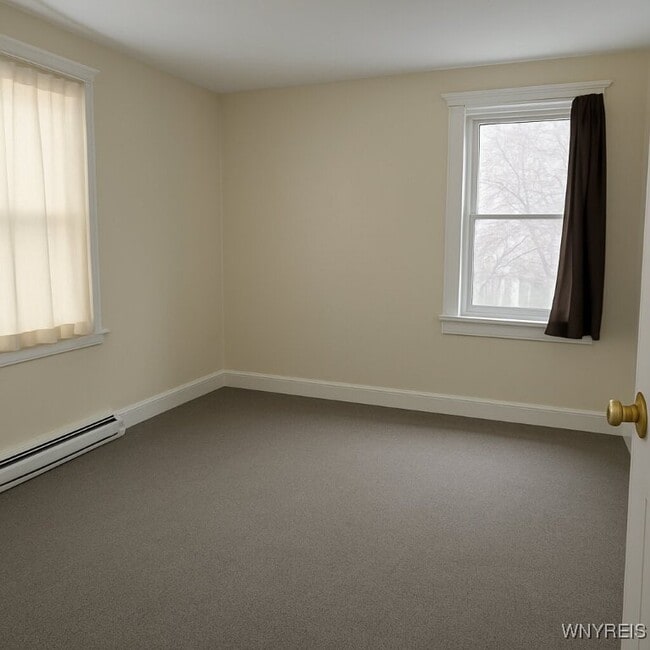 Building Photo - 64 Montrose Ave