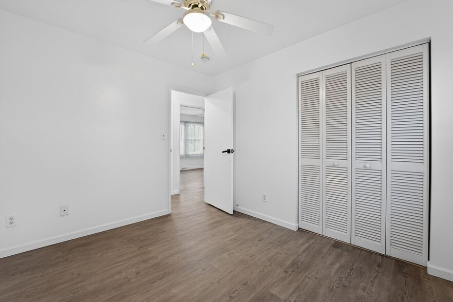 Building Photo - 10534 William Tell Ln