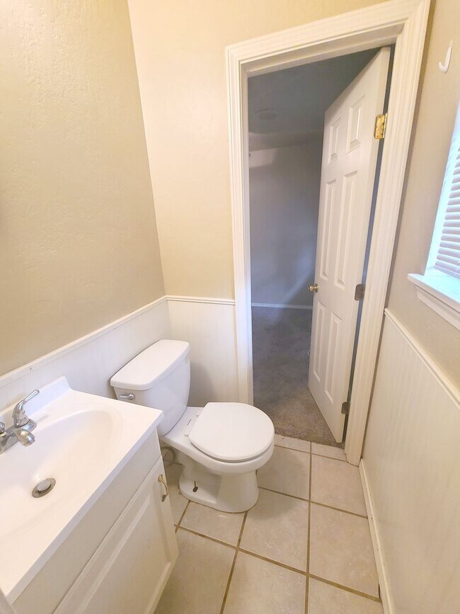 Building Photo - Great Home in Midwest City