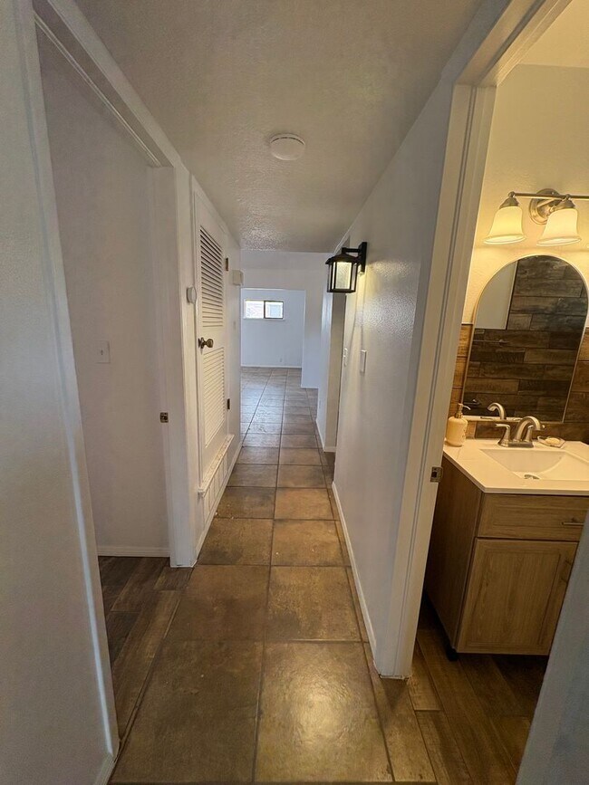 Building Photo - HOME FOR RENT IN NORTHEAST EL PASO