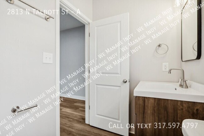 Building Photo - 2813 N Talbott St