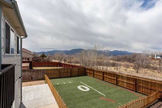 Building Photo - 1130 Pond Side Dr