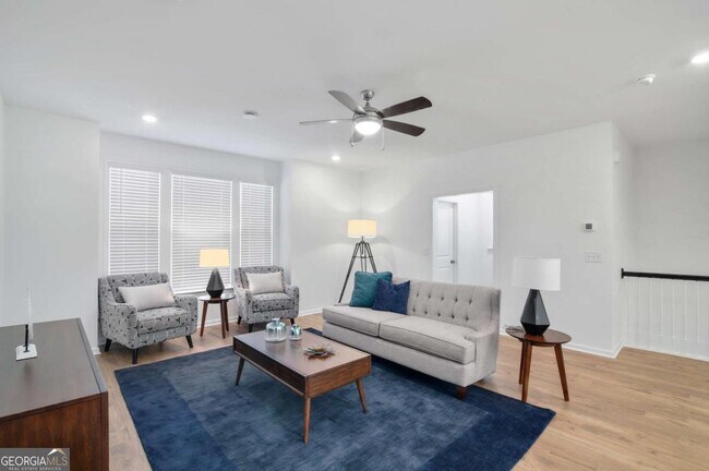 Building Photo - 4060 Pierson Trce