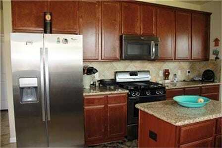 Building Photo - 24135 McKinzie Ridge Dr