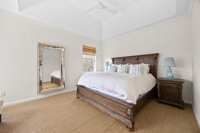 Building Photo - 3976 Ponte Vedra Blvd