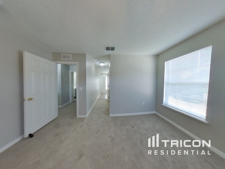 Building Photo - 2101 Ardencroft Dr