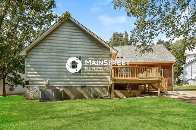 Building Photo - 1116 Sebetha Ct