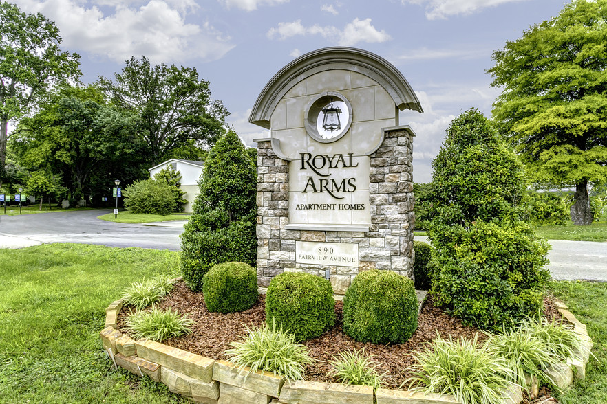 Building Photo - Royal Arms of Bowling Green