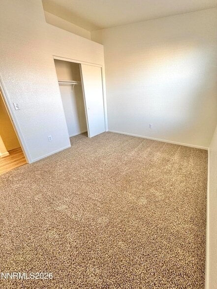 Building Photo - 5730 Vista Palomar Way