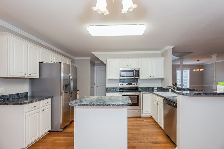 Building Photo - 12229 Keithwood Pl
